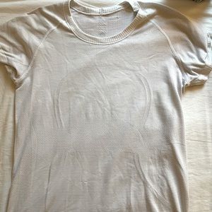 lululemon speed up shirt